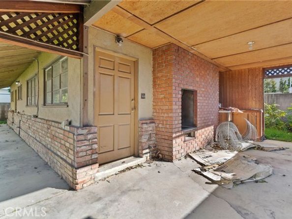 12418 Gain Street, Pacoima (los Angeles) CA 91331