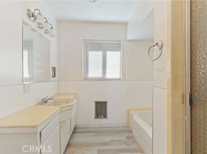 12418 Gain Street, Pacoima (los Angeles) CA 91331