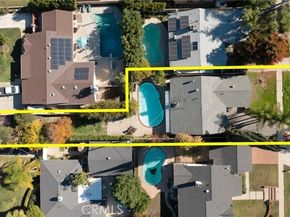 22727 Collins, Woodland Hills (los Angeles) CA 91367