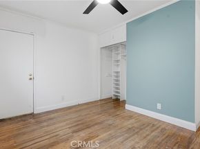 22727 Collins, Woodland Hills (los Angeles) CA 91367