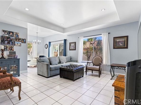 9400 Burnet 117, North Hills (los Angeles) CA 91343
