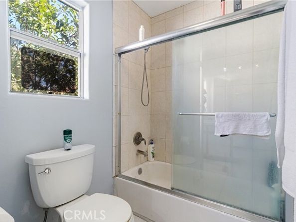 9400 Burnet 117, North Hills (los Angeles) CA 91343