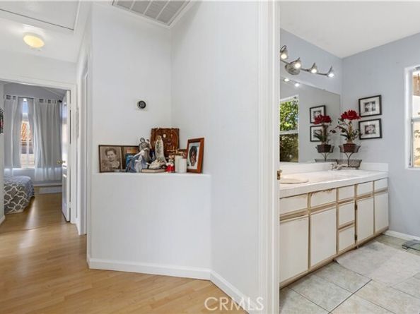 9400 Burnet 117, North Hills (los Angeles) CA 91343