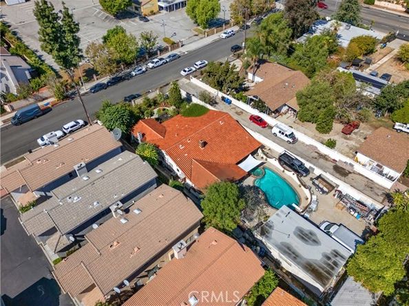 9400 Burnet 117, North Hills (los Angeles) CA 91343