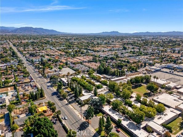9400 Burnet 117, North Hills (los Angeles) CA 91343