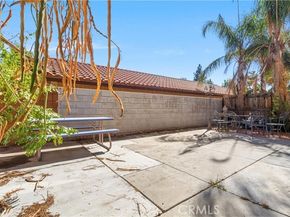 9400 Burnet 117, North Hills (los Angeles) CA 91343