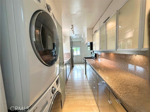 22037 Ybarra, Woodland Hills (los Angeles) CA 91364