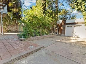 22037 Ybarra, Woodland Hills (los Angeles) CA 91364