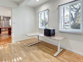 22037 Ybarra, Woodland Hills (los Angeles) CA 91364