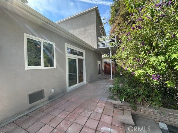 22037 Ybarra, Woodland Hills (los Angeles) CA 91364