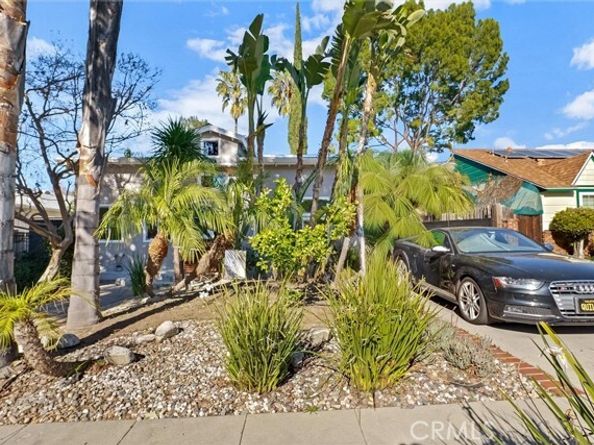 22037 Ybarra, Woodland Hills (los Angeles) CA 91364