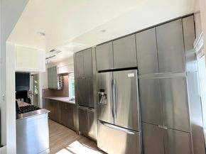 22037 Ybarra, Woodland Hills (los Angeles) CA 91364