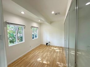 22037 Ybarra, Woodland Hills (los Angeles) CA 91364