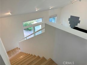 22037 Ybarra, Woodland Hills (los Angeles) CA 91364