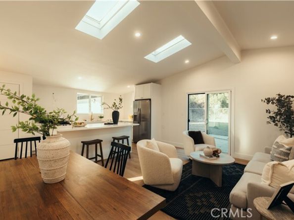 13670 Garrick Avenue, Sylmar (los Angeles) CA 91342