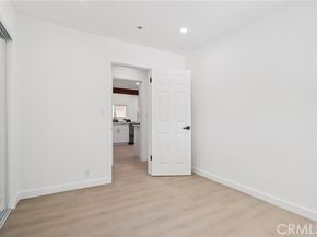 11060 Vanda Way, Burbank CA 91352