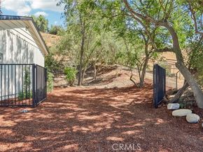 11060 Vanda Way, Burbank CA 91352
