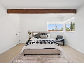 11060 Vanda Way, Burbank CA 91352