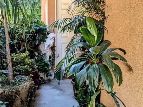 13717 Deane Lane, Sylmar (los Angeles) CA 91342