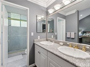 21900 Marylee 281, Woodland Hills (los Angeles) CA 91367