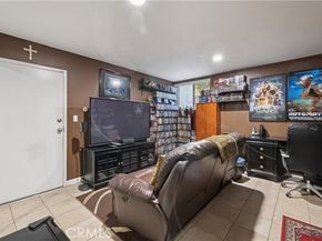 21900 Marylee 281, Woodland Hills (los Angeles) CA 91367