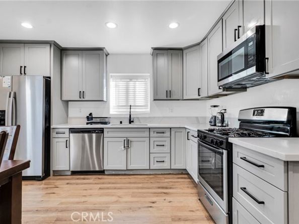 6118 Ethel Avenue, Los Angeles CA 91401