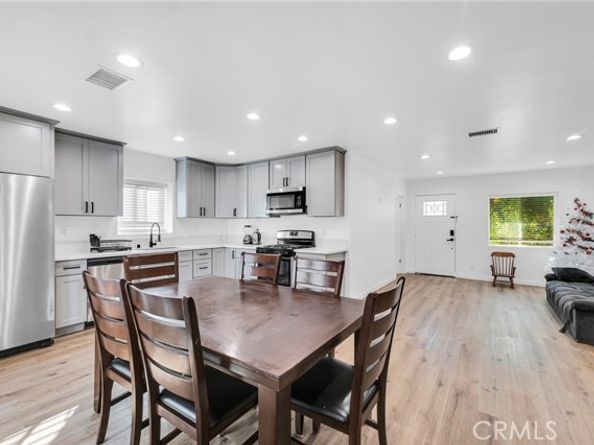 6118 Ethel Avenue, Los Angeles CA 91401