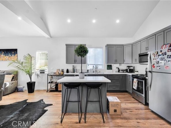 6118 Ethel Avenue, Los Angeles CA 91401