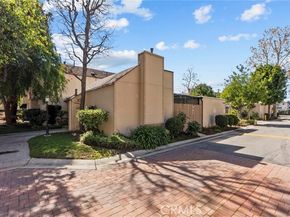 5640 Etiwanda Avenue 1, Tarzana (los Angeles) CA 91356