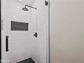 5640 Etiwanda Avenue 1, Tarzana (los Angeles) CA 91356