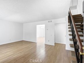 20120 Runnymede Street 17, Winnetka (los Angeles) CA 91306