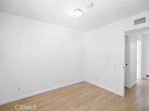 20120 Runnymede Street 17, Winnetka (los Angeles) CA 91306