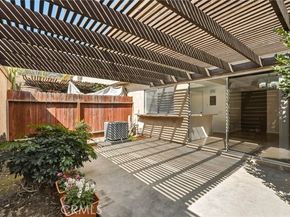 20120 Runnymede Street 17, Winnetka (los Angeles) CA 91306