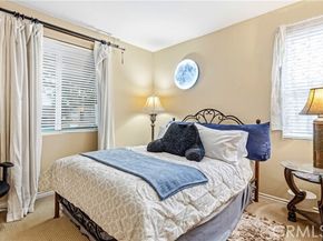 8501 Browns Creek, Canoga Park (los Angeles) CA 91304