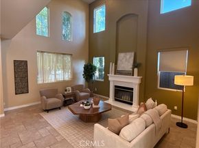 8501 Browns Creek, Canoga Park (los Angeles) CA 91304