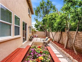 8501 Browns Creek, Canoga Park (los Angeles) CA 91304