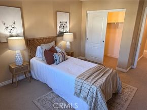 8501 Browns Creek, Canoga Park (los Angeles) CA 91304