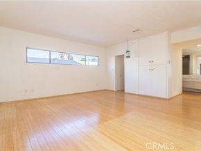 9826 Columbus, North Hills (los Angeles) CA 91343