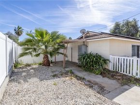 9826 Columbus, North Hills (los Angeles) CA 91343