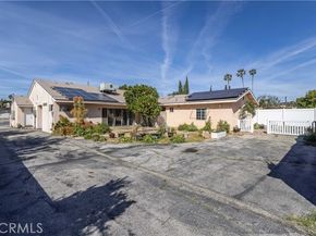 9826 Columbus, North Hills (los Angeles) CA 91343
