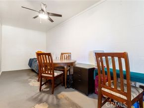 9826 Columbus, North Hills (los Angeles) CA 91343