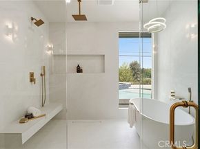 23925 Crosson Drive, Woodland Hills (los Angeles) CA 91367