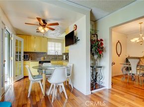 7115 Park Manor Ave, North Hollywood (los Angeles) CA 91605