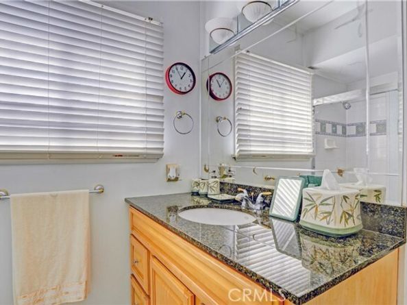 7115 Park Manor Ave, North Hollywood (los Angeles) CA 91605