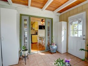 7115 Park Manor Ave, North Hollywood (los Angeles) CA 91605