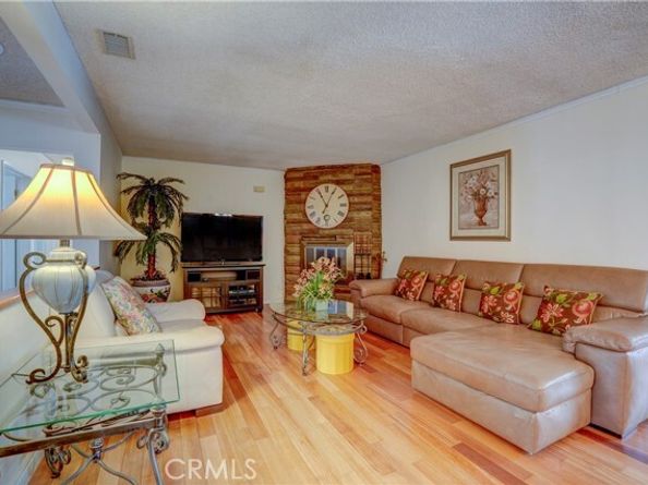 7115 Park Manor Ave, North Hollywood (los Angeles) CA 91605