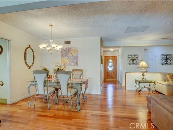 7115 Park Manor Ave, North Hollywood (los Angeles) CA 91605