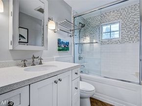 1717 Pacific Ave, Manhattan Beach CA 90266