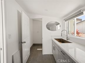 15420 Bonsallo Avenue, Gardena CA 90247
