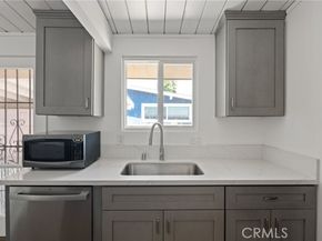 15420 Bonsallo Avenue, Gardena CA 90247